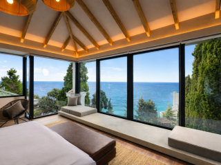 Панорамный люкс