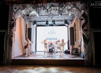 НОВОГОДНИЕ КАНИКУЛЫ 2027
