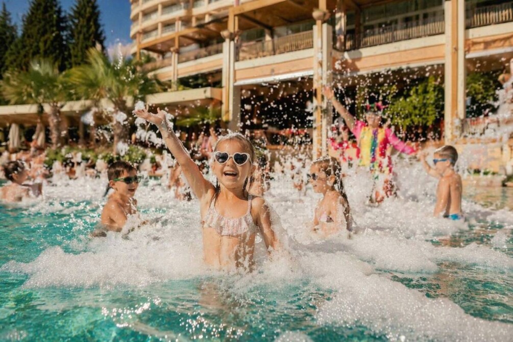 БОЛЬШЕ ДЕТСКОЙ РАДОСТИ!