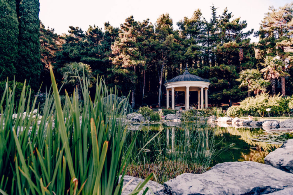 Айвазовское – парк “Парадиз”