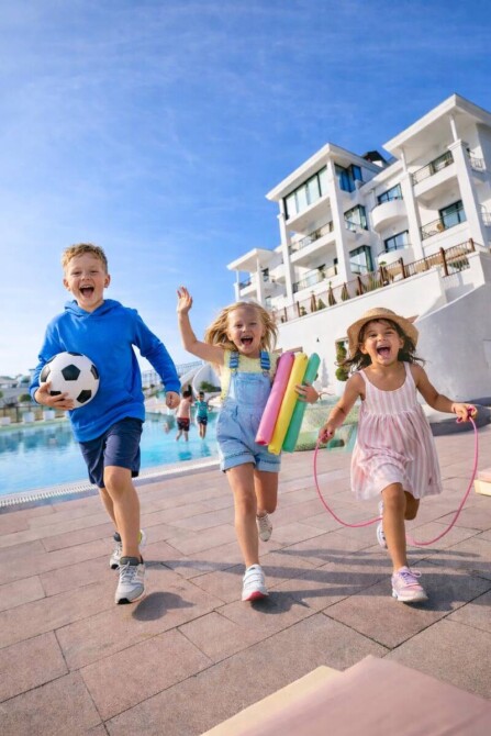 ВЕСЕННИЕ КАНИКУЛЫ В МОРЕ: СПОРТИВНАЯ АКАДЕМИЯ!