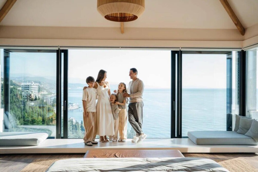 МОРЕ МЕНЯЕТ ВСЁ