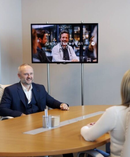 Дискуссионный клуб в медицинской клинике NATURE CLINIC