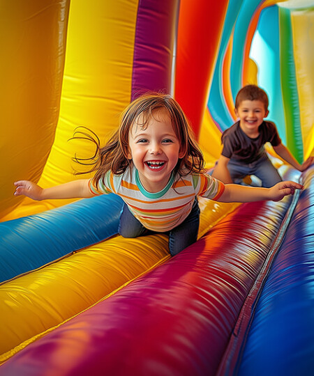 УЛИЧНЫЕ АТТРАКЦИОНЫ И СЛАДКАЯ ЗОНА