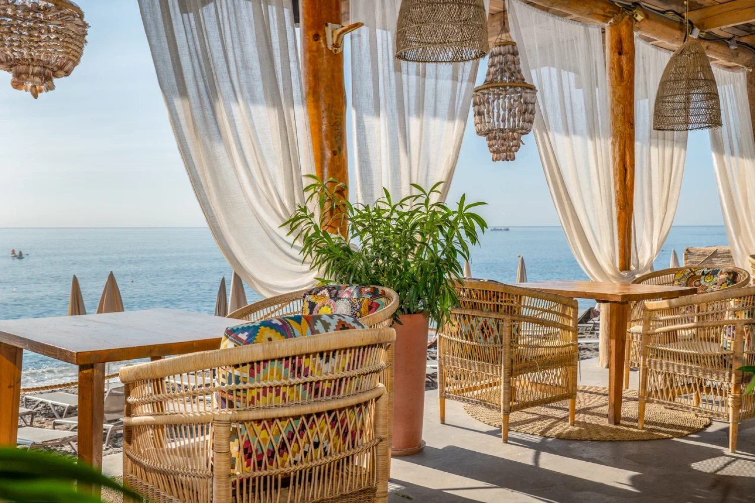 Пляж ДОРАДО