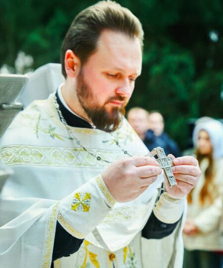 СЛУЖБА В ДЕНЬ НИКОЛАЯ ЧУДОТВОРЦА